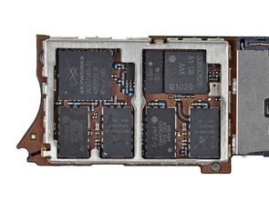 比圖賞更過癮 蘋果iPhone 4拆解全程記錄——聚焦射頻模塊與通信奇跡的內在實現